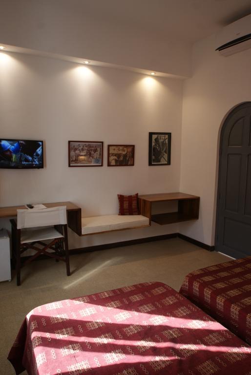 Hotel La Residence แซ็ง-ลุย ภายนอก รูปภาพ