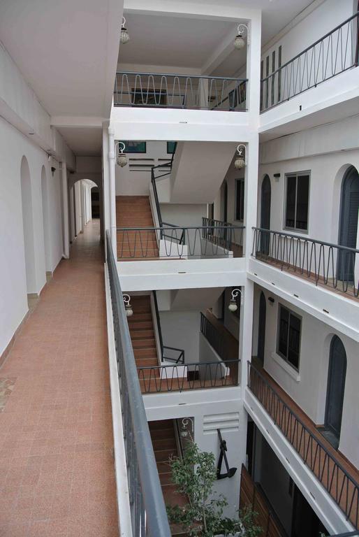 Hotel La Residence แซ็ง-ลุย ภายนอก รูปภาพ
