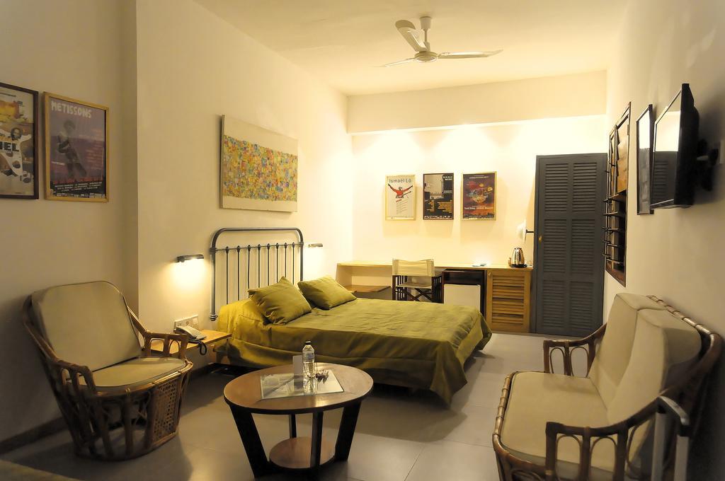 Hotel La Residence แซ็ง-ลุย ภายนอก รูปภาพ