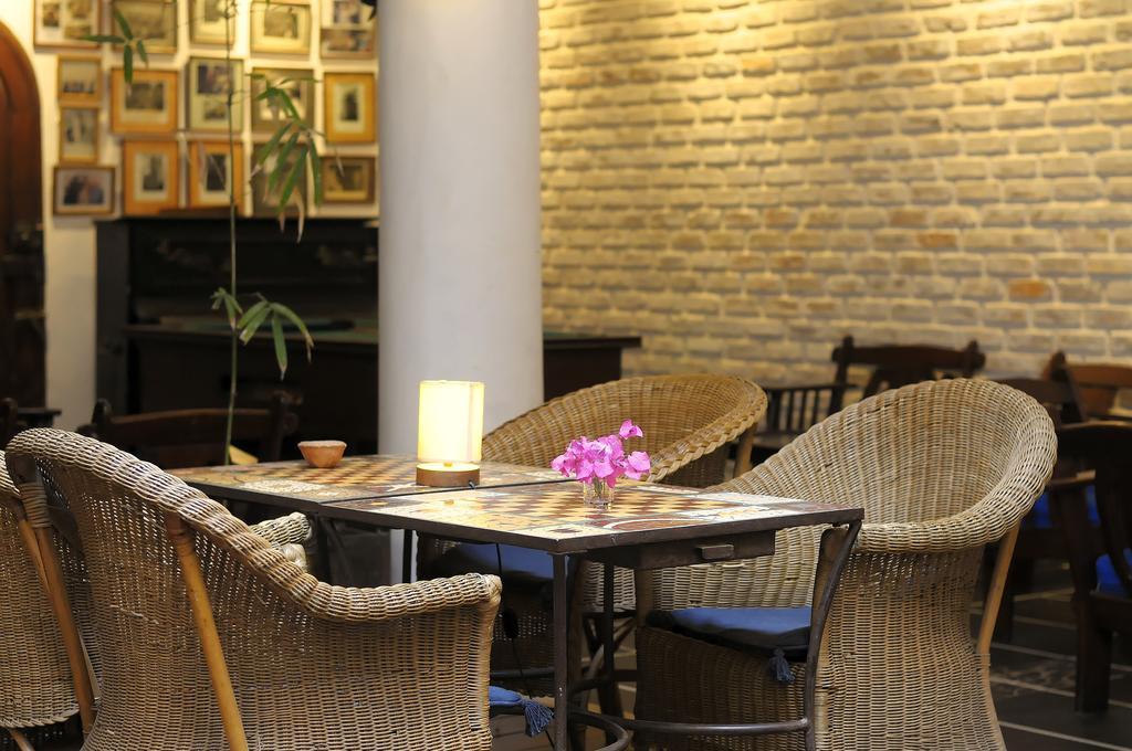 Hotel La Residence แซ็ง-ลุย ภายนอก รูปภาพ