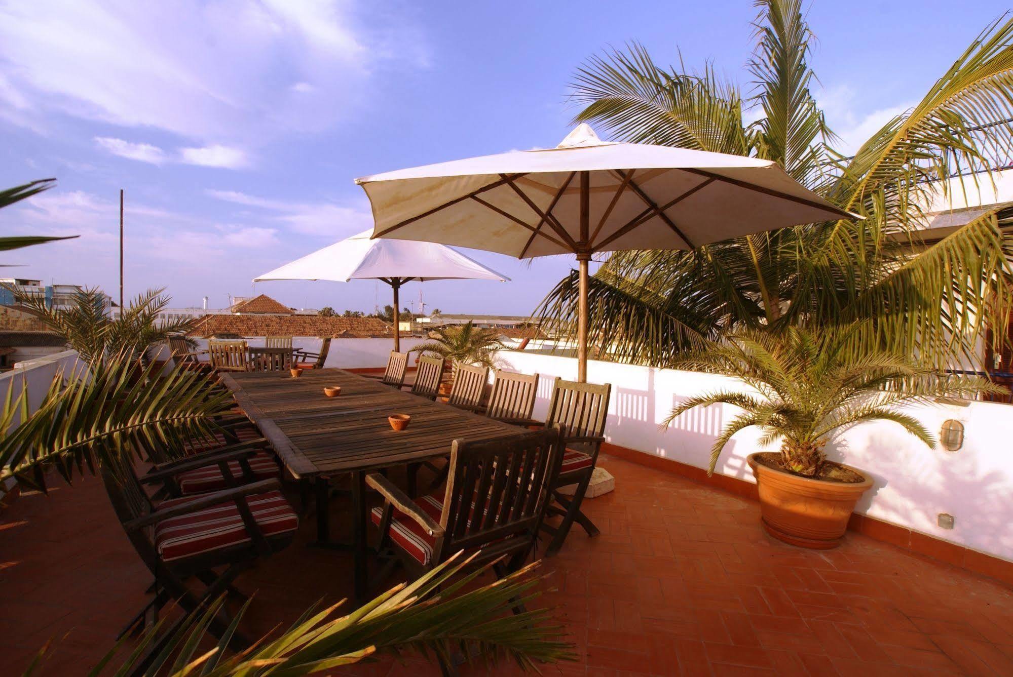 Hotel La Residence แซ็ง-ลุย ภายนอก รูปภาพ